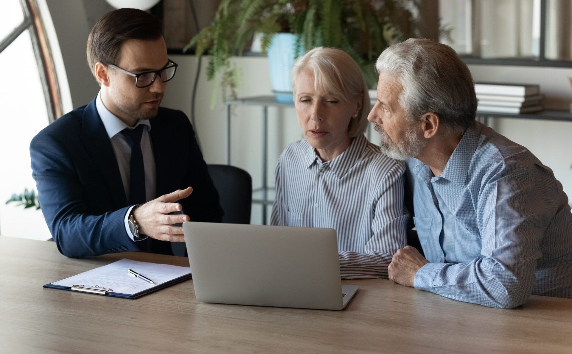 AdobeStock_446110890-scaled good-transaction-is-success-png